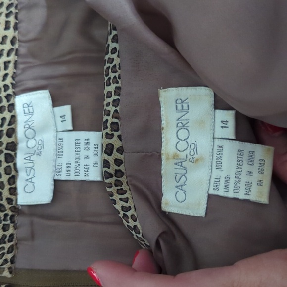 Casual Corner Silk Animal Print Skirt Suit Set 14 | Vintage 90s Leopard Chic - Picture 9 of 10